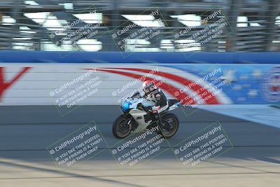 media/Nov-26-2022-Fastrack Riders (Sat) [[b001e85eef]]/Level 1/Session 1 Front Straight/